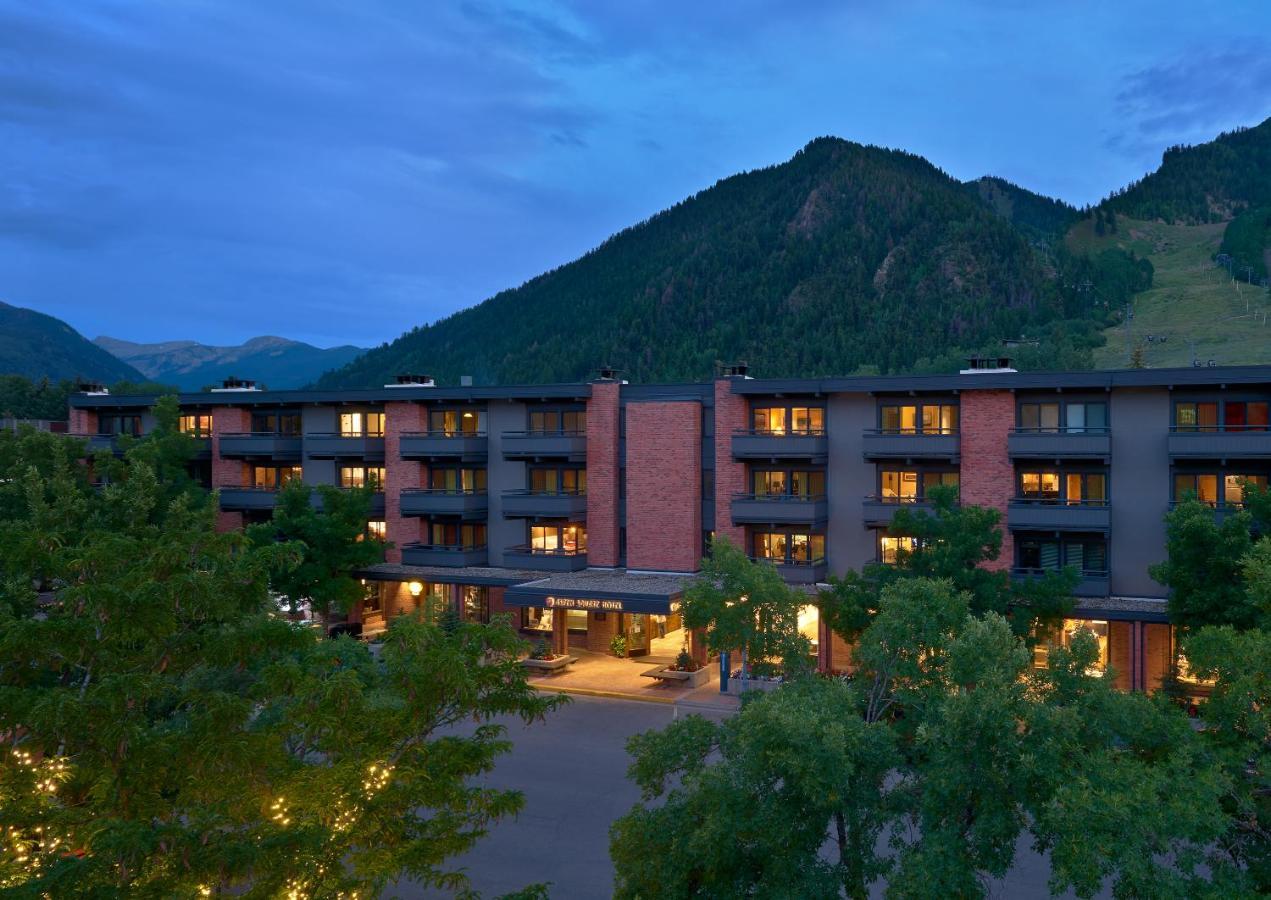 Aspen Square Condominium Hotel Zewnętrze zdjęcie