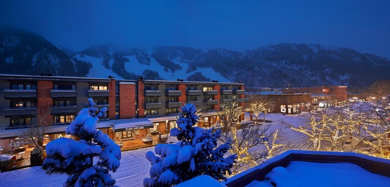 Aspen Square Condominium Hotel Zewnętrze zdjęcie