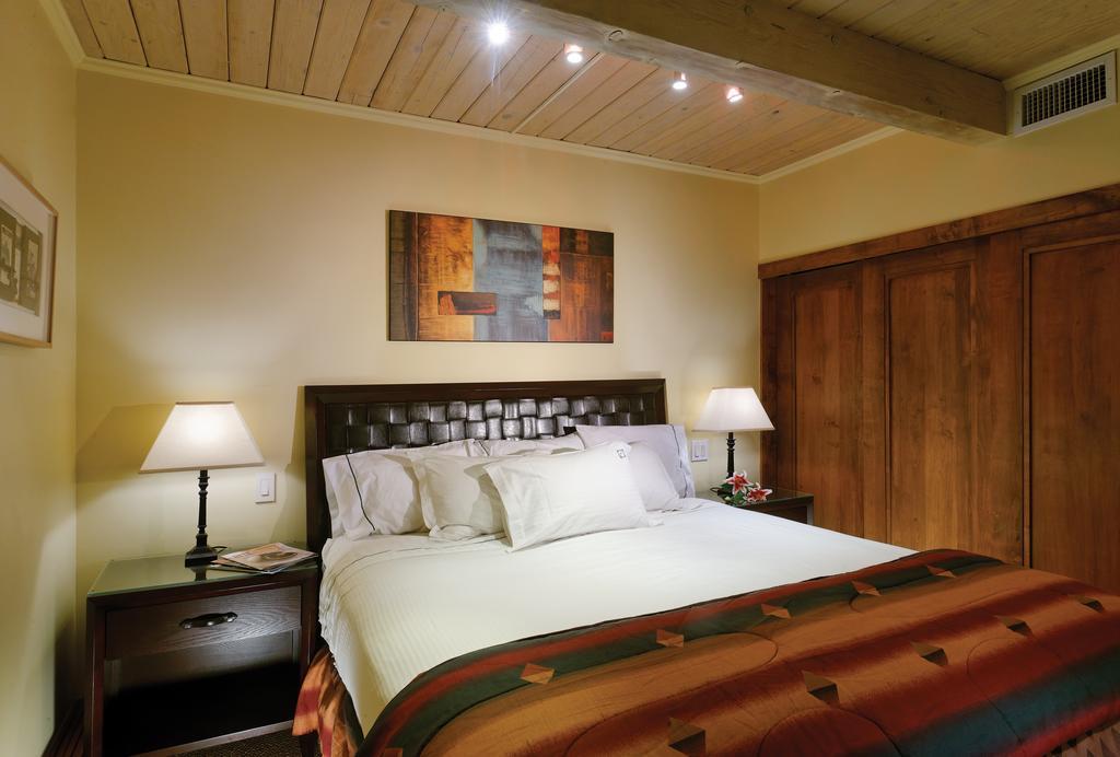 Aspen Square Condominium Hotel Zewnętrze zdjęcie
