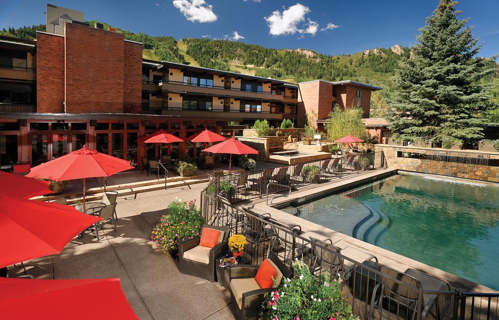 Aspen Square Condominium Hotel Zewnętrze zdjęcie