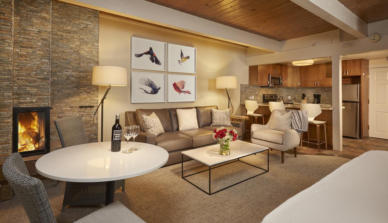 Aspen Square Condominium Hotel Zewnętrze zdjęcie