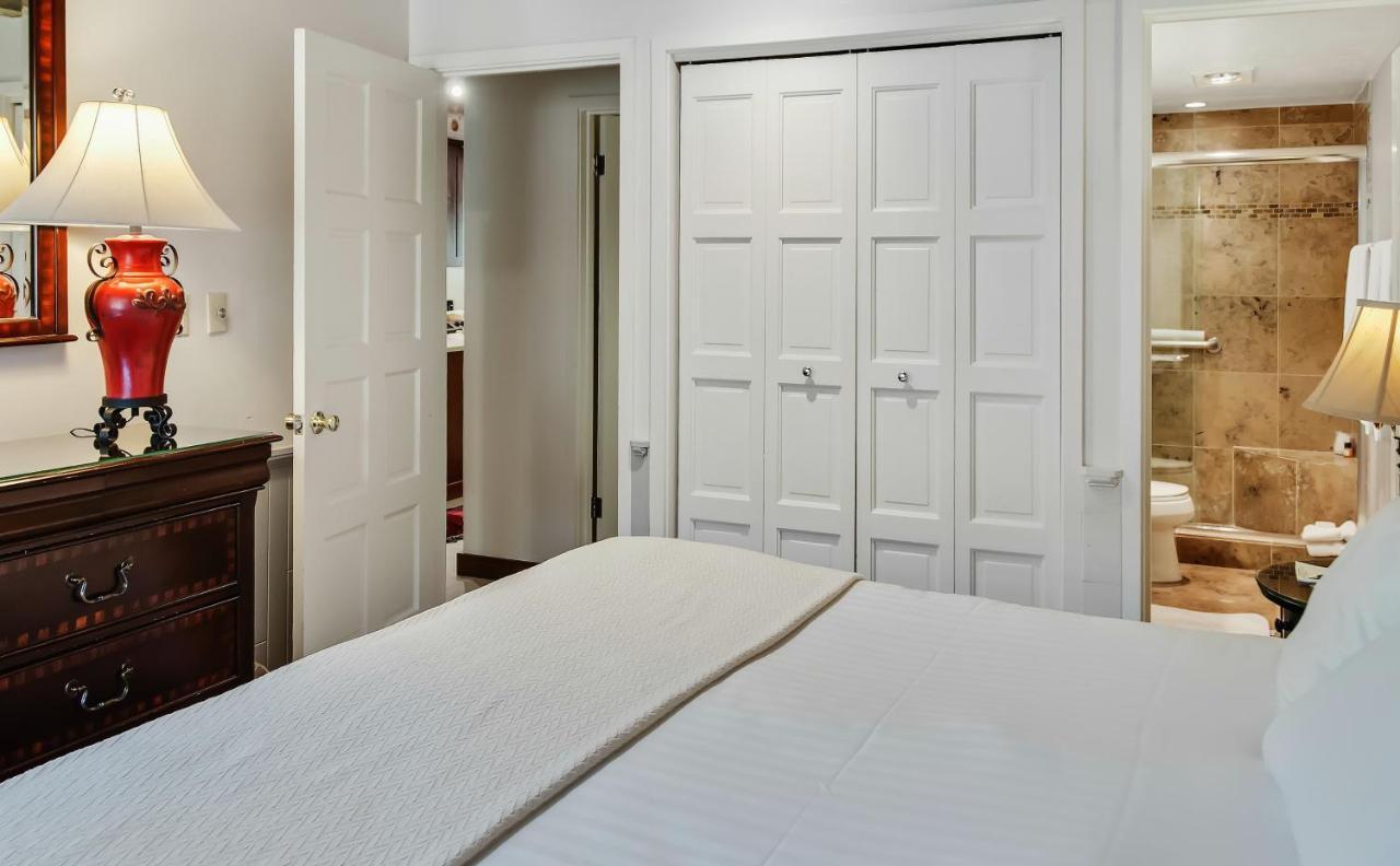 Aspen Square Condominium Hotel Zewnętrze zdjęcie