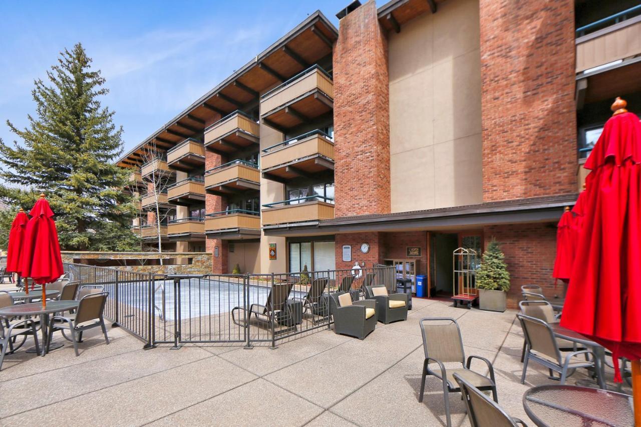 Aspen Square Condominium Hotel Zewnętrze zdjęcie